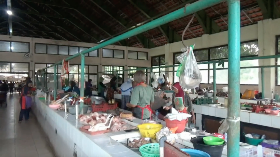 Jelang Puasa, Harga Daging Ayam Potong Naik Signifikan