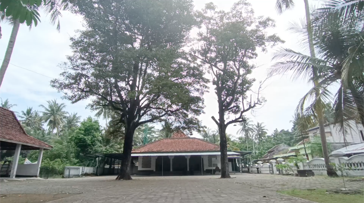 Masjid Trayu Bersejarah dan Berusia Lebih Dari Dua Abad