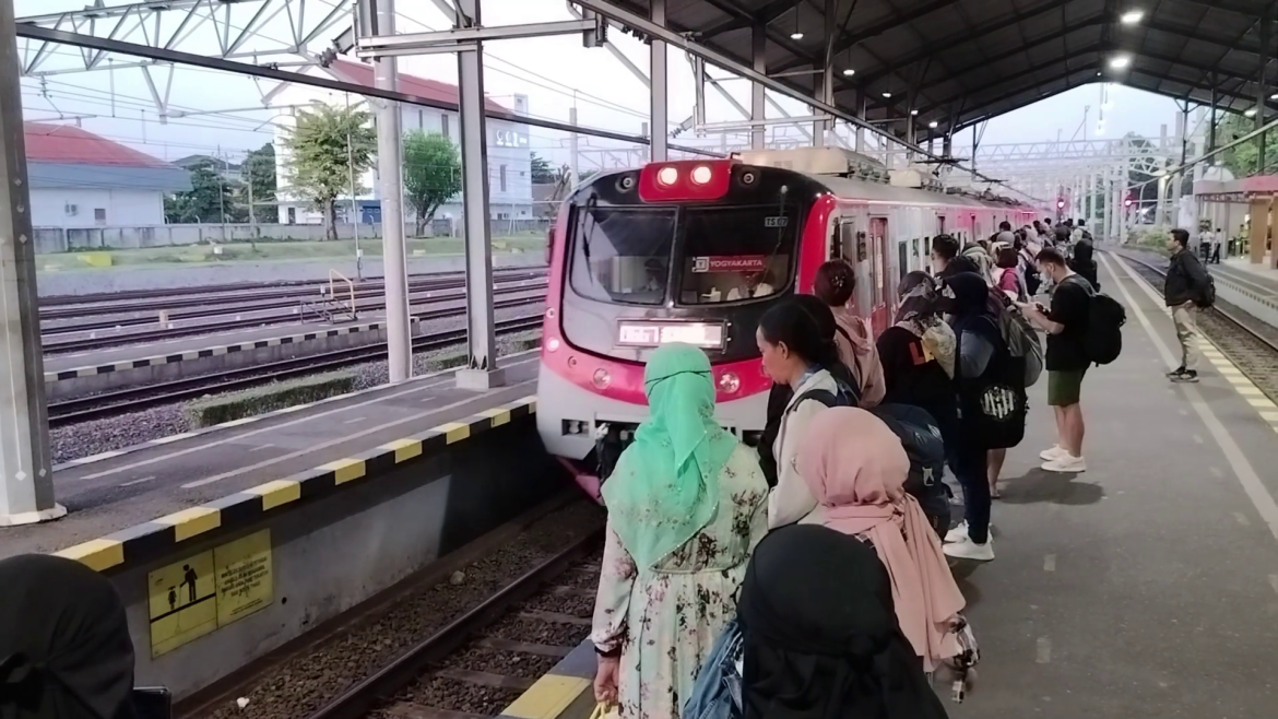 Rute KRL Jogja Solo Diwacanakan Diperpanjang Sampai Madiun