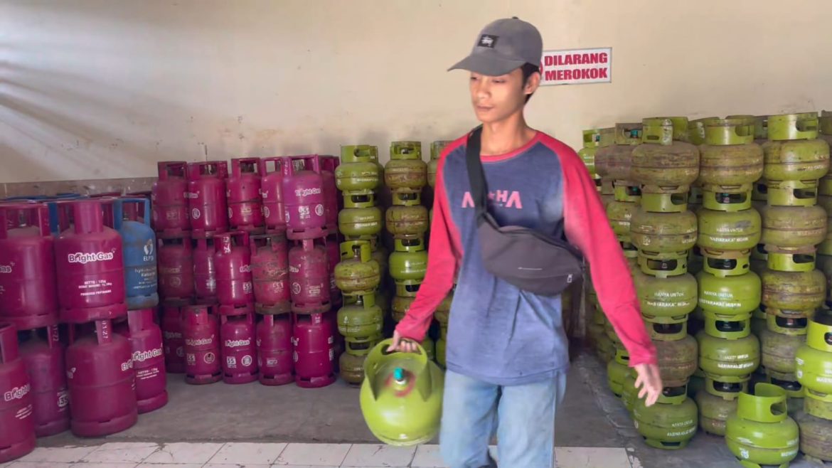 7 Restoran Tertangkap Tangan Gunakan LPG 3 Kilogram