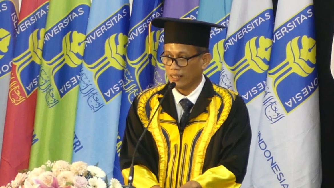 Pengukuhan Profesor Masduki,Profesor Pertama Prodi Komunikasi UII