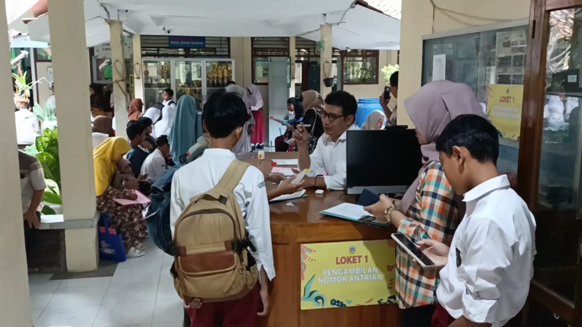 PPDB SMP Animo Pendaftar Sekolah Faforit Tinggi