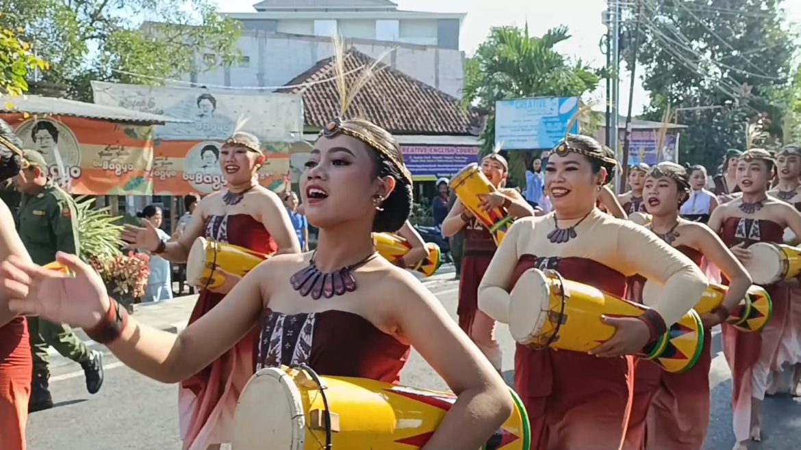 Ratusan Peserta Ramaikan Kirab Adipura Di Kulonprogo