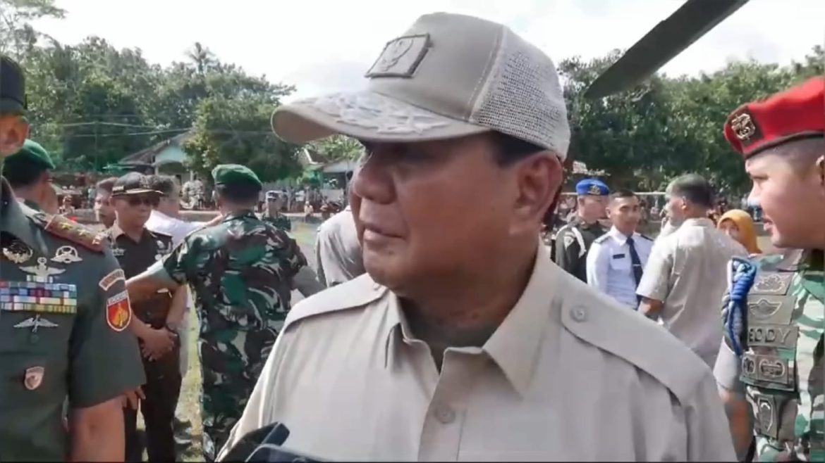 MENHAN Prabowo Subianto Tinjau Program Pengairan