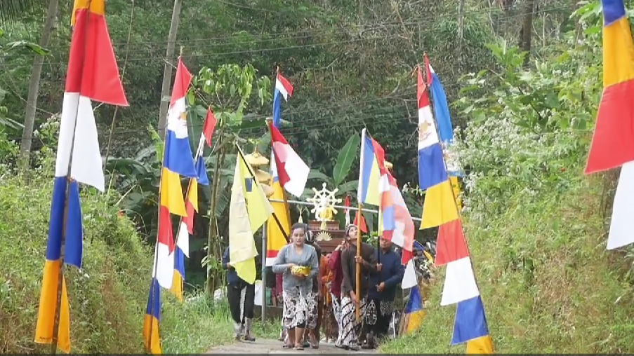 Umat Budha Gelar Tribuana Manggala Bhakti