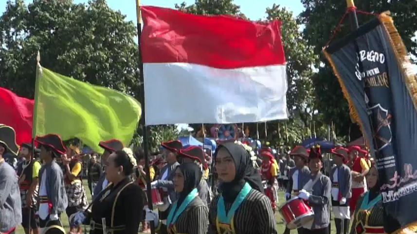 Ogoh-Ogoh Raksasa Meriahkan Kirab Suran Mbah Demang