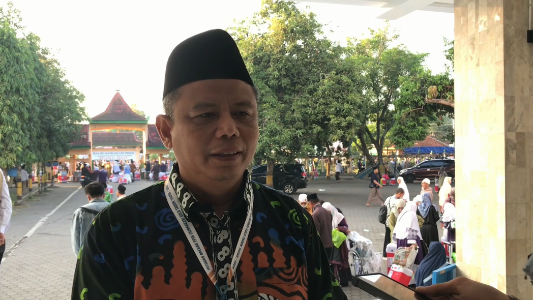 Kedatangan Jamaah Haji Asal Kulonprogo Disambut Haru Keluarga