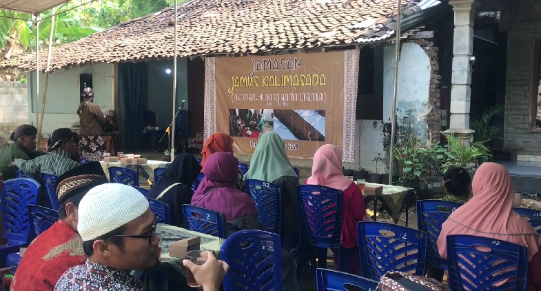 Tradisi Jamasan Kitab Lontar Kuno Jamus Kalimasada