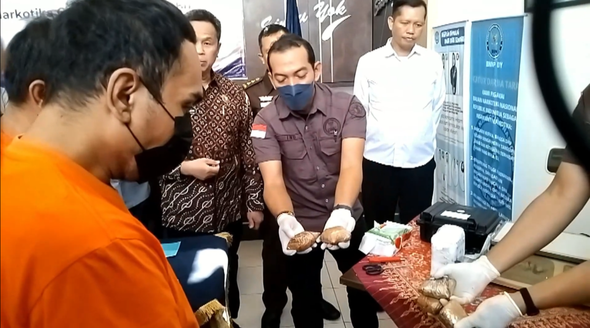 BNNP DIY Memusnahkan Barang Bukti Narkoba Jenis Sabu