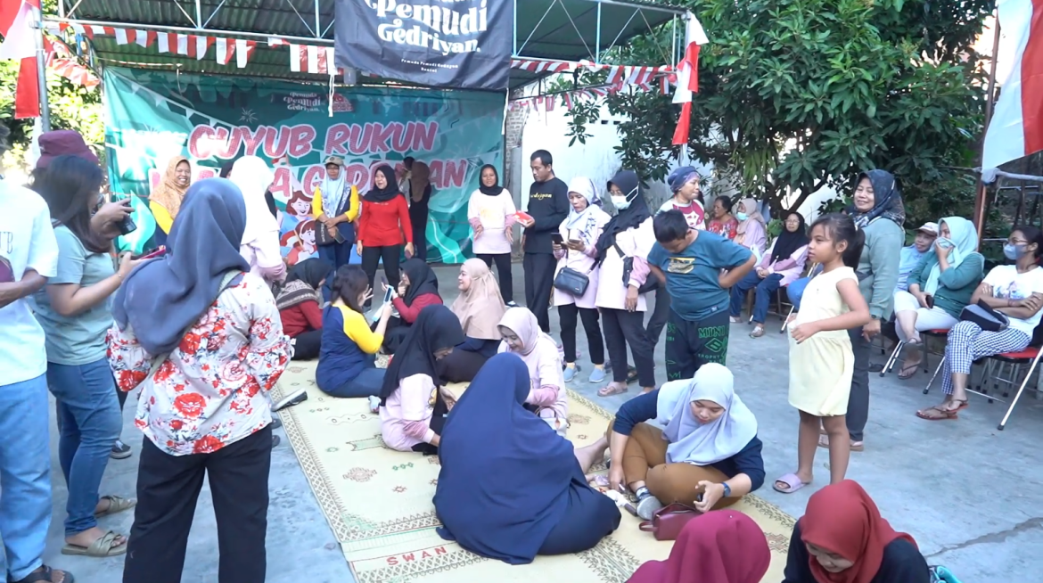 Lomba Make Up Sambut 17-an