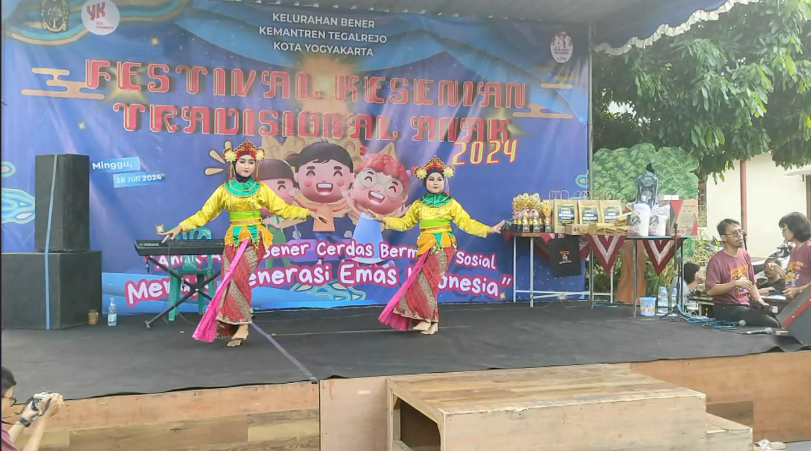 Festival Kesenian Tradisional Meriahkan Hari Anak Nasional