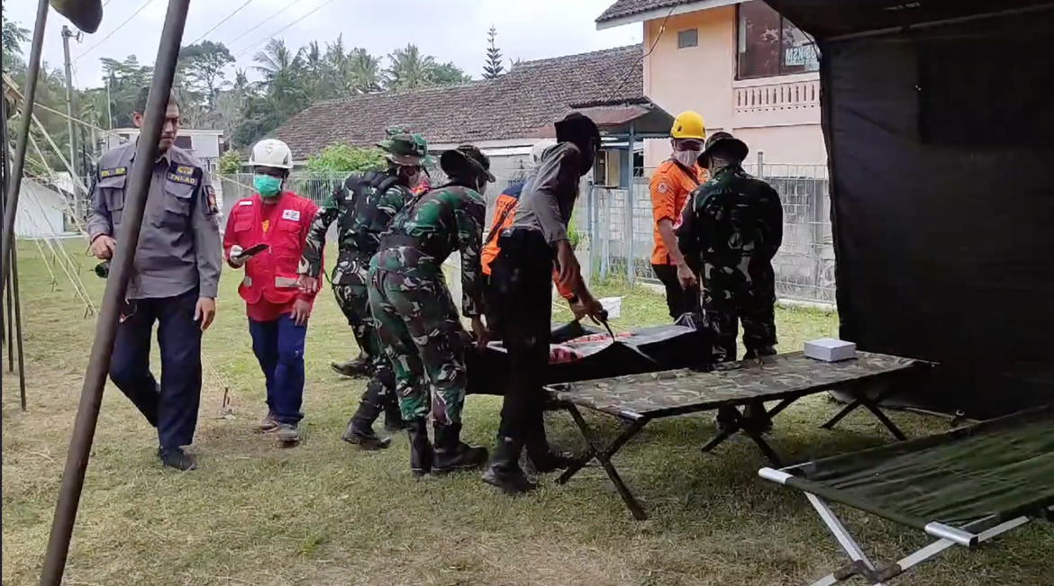 Gladi Posko, Merapi Erupsi Kodim 0732 Evakuasi Warga