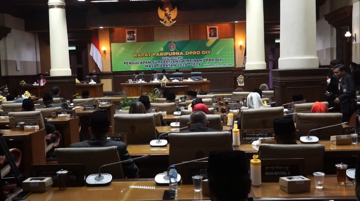 Pelantikan Ketua dan Wakil Ketua DPRD DIY