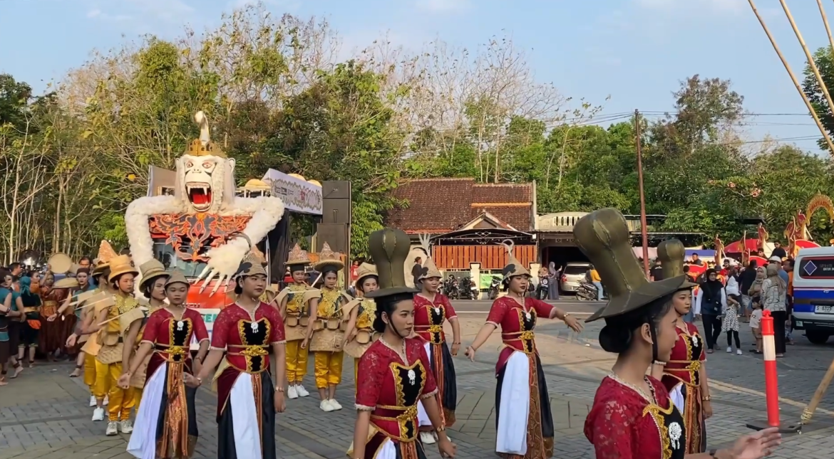 Puluhan Pelaku Seni dan Budaya Ramaikan FKY 2024