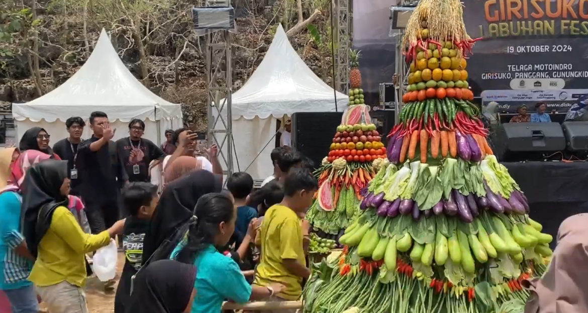 Tradisi Labuhan Telaga Motoindro, Lestarikan Budaya Para Leluhur