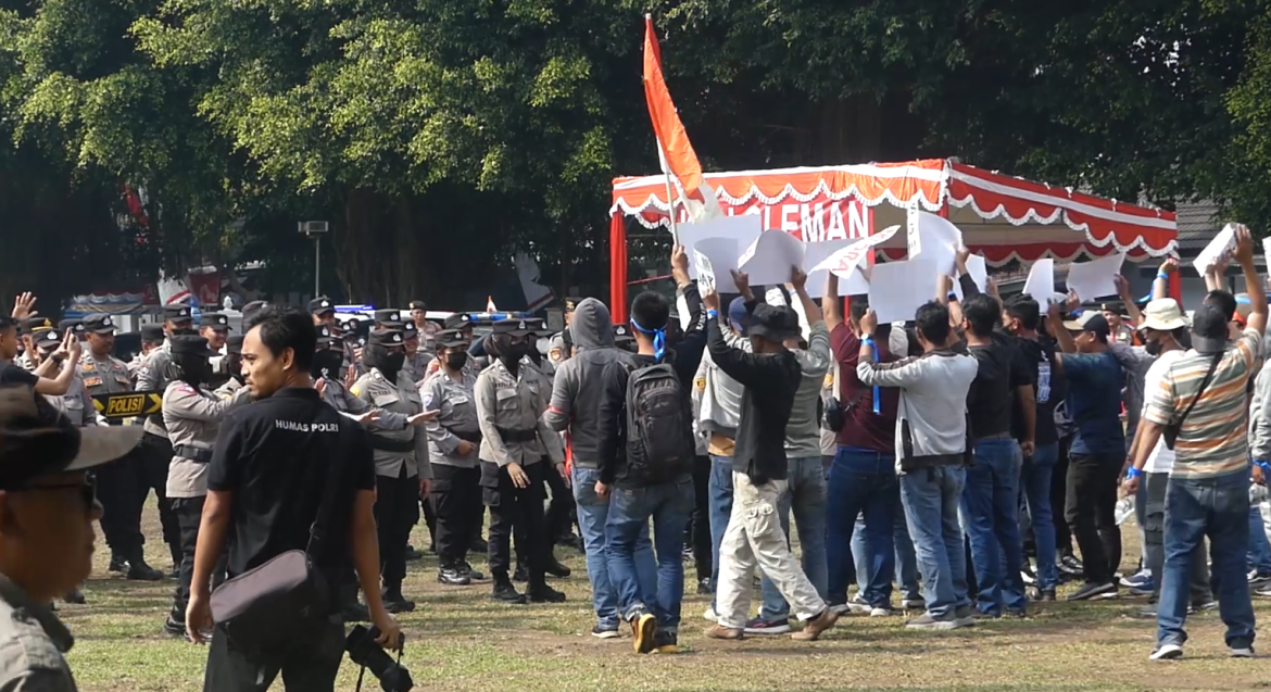 16 TPS Rawan Polresta Sleman Terjunkan 1350 Personil Gabungan Amankan Pilkada