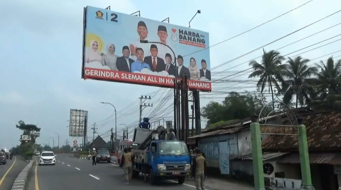 Masa Tenang, Alat Peraga Kampanye Dicopot