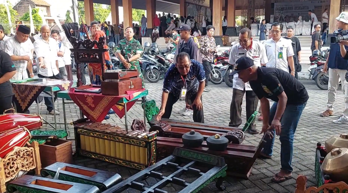 Melihat Produk Kerajinan Khas Kulonprogo di Pameran Industri Berbasis Budaya