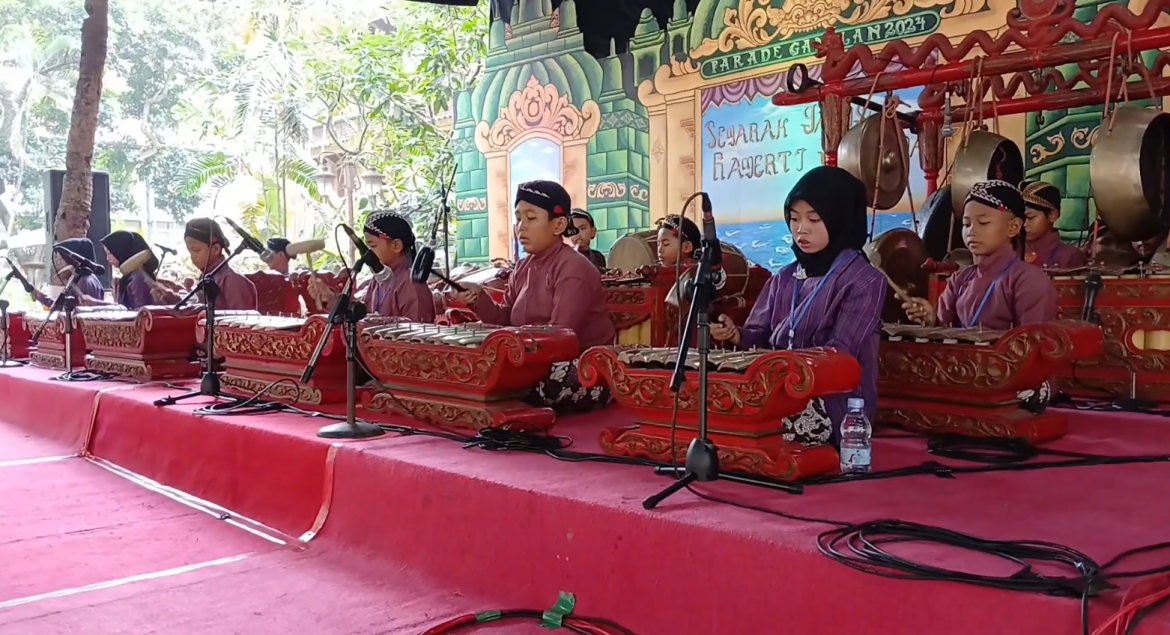 Parade Gamelan Anak Mengajak Pelestarian Budaya Sejak Dini