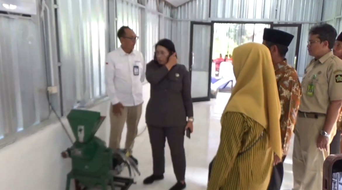 Sejumlah Poktan di Kulonprogo Terima Bantuan Fasilitas Pendukung Pertanian