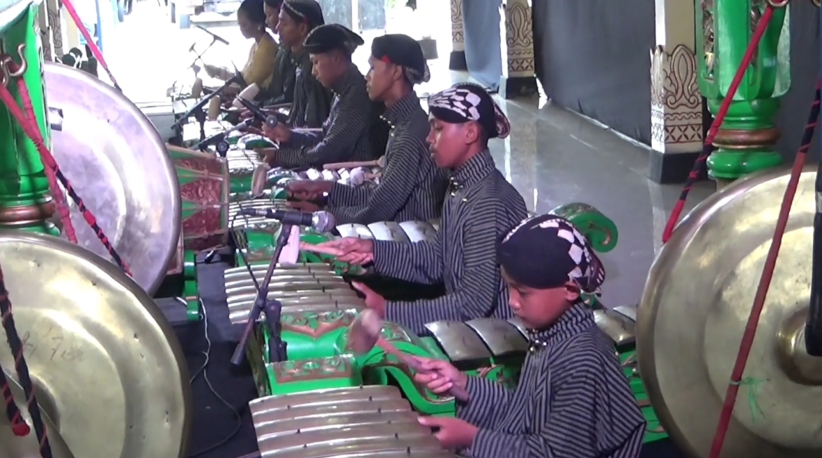 Semangat Anak Gunungkidul Tekuni Karawitan