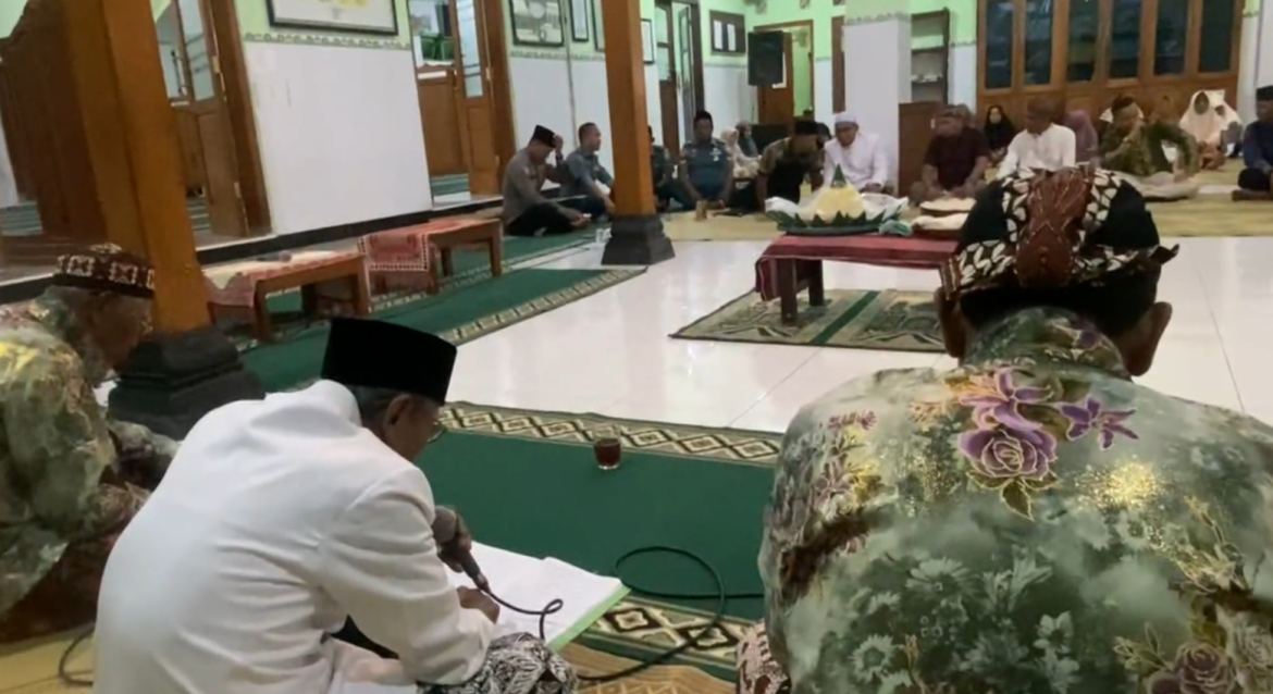 Warga Sambisari Peringati Hadeging Nagari Karaton Yogyakarta